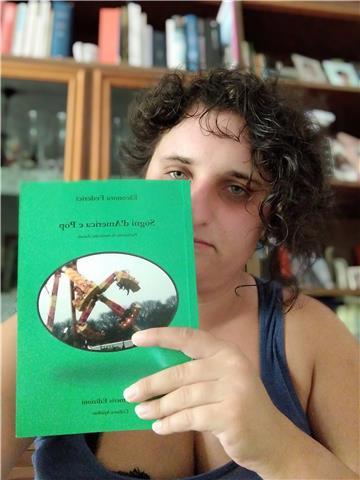 Insegnante laureata in Civiltà Classiche lezioni di latino a tutti i livelli