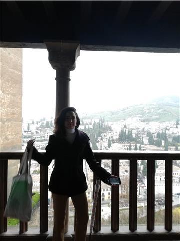 Studentessa presso l'accademia di belle arti di Milano