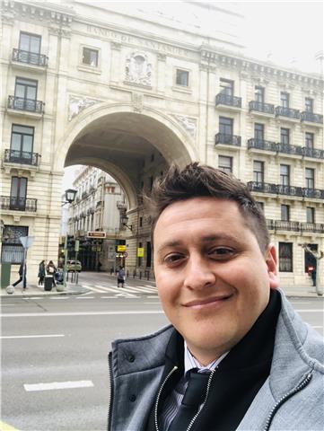 Doy clases particulares y asesoramiento en tesis y trabajos . 100% virtual. soy docente e investigador universitario. recientemente creador de la primera carrera universitaria en turismo digital en la universidad nacional de tucumán en argentina