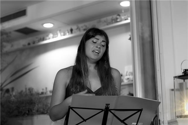 Insegnante di Canto leggero, pop, musical, lirico e barocco