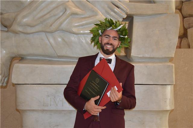 Studente laureato in storia dell'arte offre lezioni e ripetizioni online