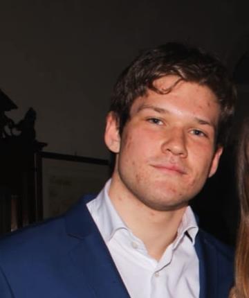 Studente universitario con grande passione e competenza per tutte le materie scientifiche offre ripetizioni di matematica, fisica, biologia e chimica