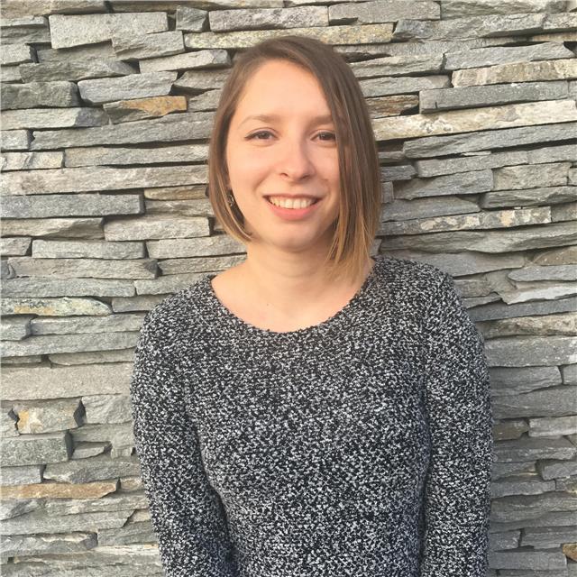Online Marketing Specialist offering private classes everywhere in Spain