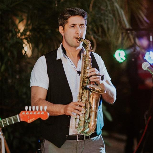 Clases de Saxofón Online y Presencial (zona Fuengirola). Sonido, improvisación, Teoría musical, Rutinas y Técnica del instrumento