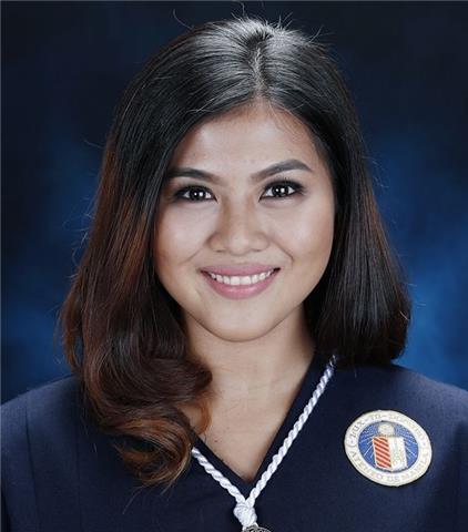 Profesora de inglés con un nivel c2 tanto para proveer de ayuda en la asignatura como para preparar a los alumnos para los exámenes de cambridge