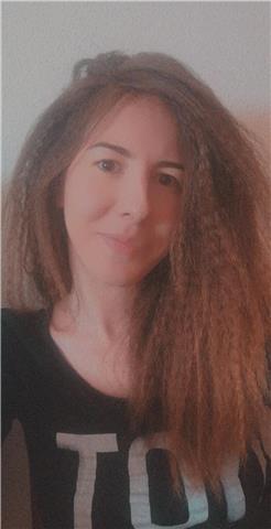 Graduada en magisterio, doy clases de repaso y progreso a nivel de infantil y primaria en la ciudad de tarifa y alrededores