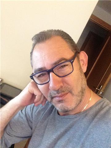 Profesor nativo canadiense