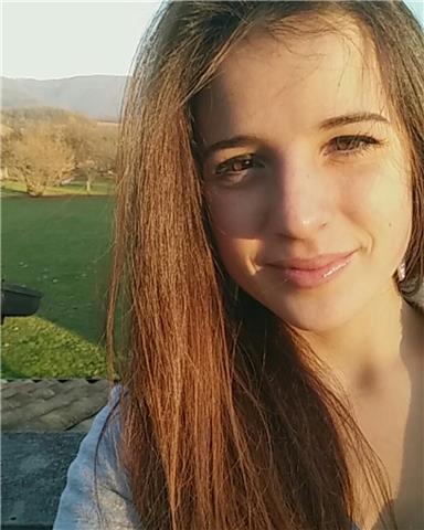 Studentessa in ingegneria elettronica propone lezioni di matematica per studenti di scuole elementari, medie e superiori
