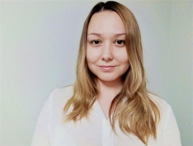 Profesora de Inglés básico (A1-B1), Matemáticas, apoyo escolar y resto de materias