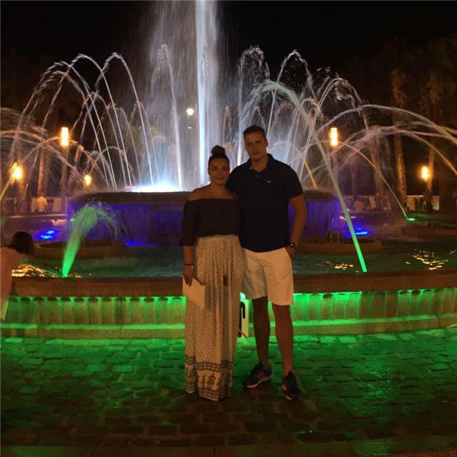 Maestra ofrece clases particulares de refuerzo durante los meses de verano. simpatía y pasión por lo más pequeños