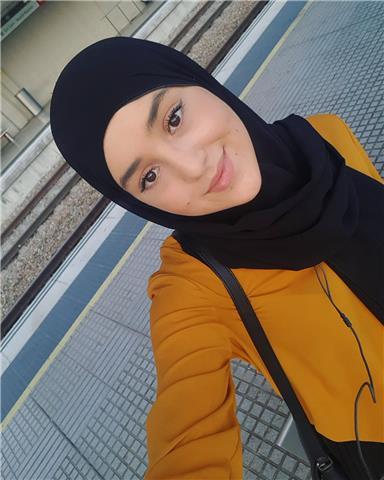 Doy clases de química de bachillerato. también puedo dar repaso de catalan, castellano