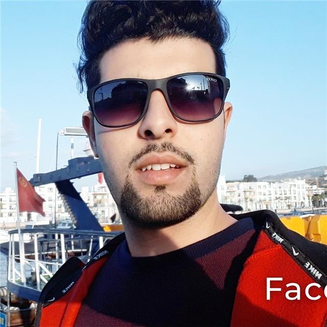 Je suis un professeur de physique chimie expérimente (7ans d'experience)
je travail avec les niveaux secondaire (seconde ,premiere,terminal) ,je donne des cours particuliers des cours a domicile..
j'ai un diplôme d'enseignement secondaire ,une formation b