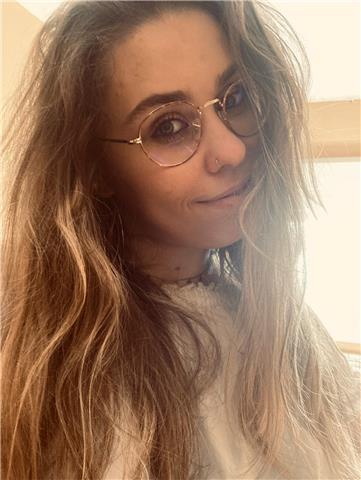 Se imparten clases de violonchelo desde grado elemental hasta grado profesional y preparación de pruebas de acceso