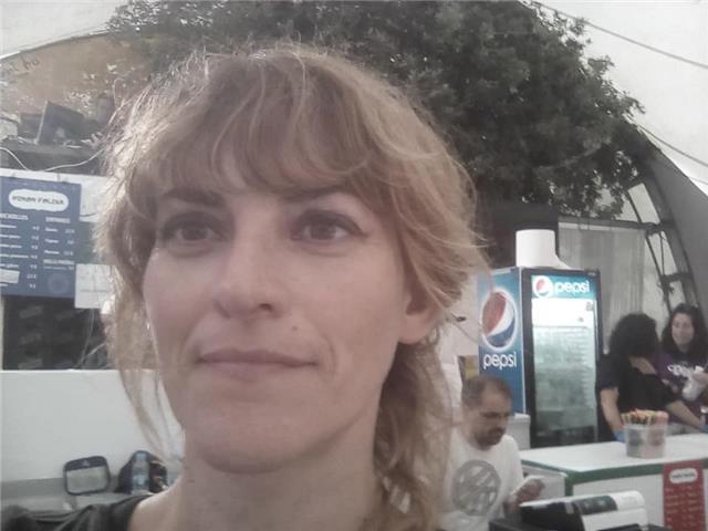 Inglés y francés todos niveles. clases amenas. cualificada, con experiencia