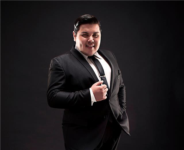 Campeón mundial de tango para clases particulares y grupales