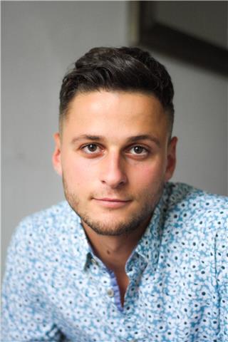 General english and topic based lessons