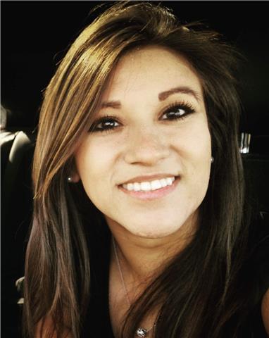 Hola soy florencia, tengo 27 años y soy de baton rouge, la. doy clases particulares de inglés. trabajo con estudiantes de la eso para reforzar y explicar lo que han aprendido en el colegio y con adultos para mejorar su inglés profesional para el trabajo