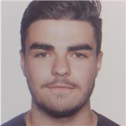 Ingeniero de Telecomunicaciones que imparte clases de matemáticas, física, inglés y mucho más en Sevilla