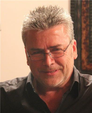 Pianista diplomato con esperienza concertistica offre lezioni private di strumento e materie complementari