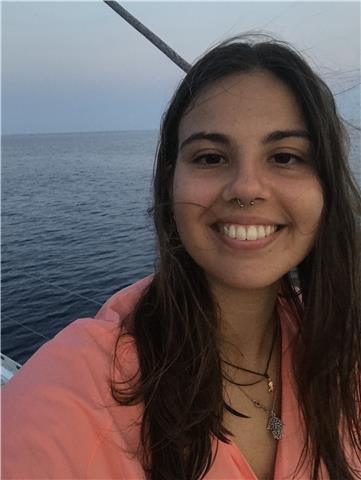 Studentessa di medicina diplomatasi al liceo classico offre ripetizioni a ragazzi di elementari, medie e, per alcune materie, superiori