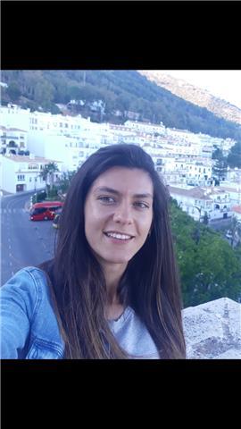 Profesora de educación primaria con experiencia en inglés, trastorno déficit de atención, métodos de estudio, lectoescritura y altas capacidades