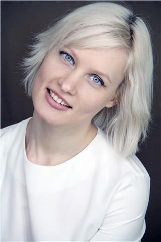 Profesora de inglés que imparte clases online o presencial (tarragona) de nivel inicial hasta b2