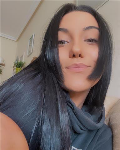 Estudio bachillerato, me encuentro con las capacidades necesarias para impartir clases particulares tanto de primaria como de la eso, aceptaría dar clases tanto de mates como de lengua, inglés nivel medio ( capacitada para impartir clases particulares par