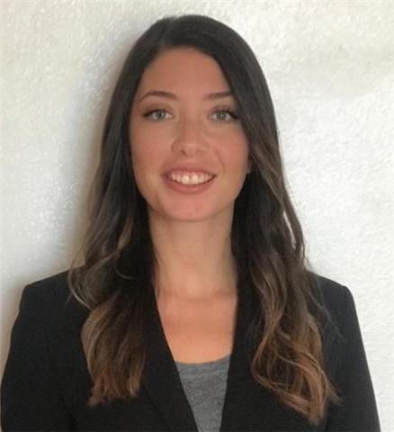 Ragazza con buona conoscenza della lingua francese offre lezioni private sia per aiutare a fare i compiti che per fare conversazione