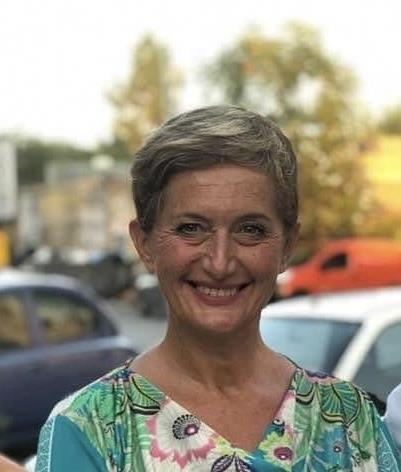 insegnante qualificata per ripetizioni di inglese e doposcuola studenti scuola primaria e secondaria