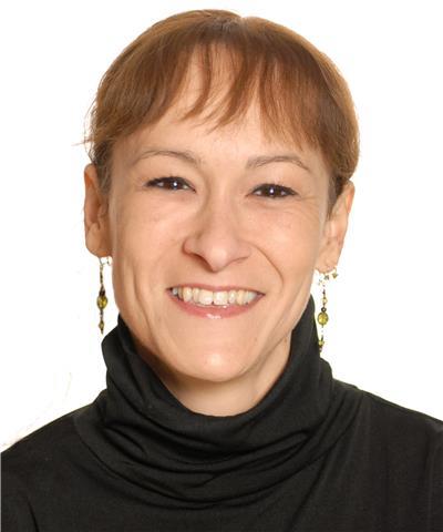 Hola! me llamo carmen, soy docente, necesita ayuda su hijo/a con sus asignaturas de primaria o eso? llámame