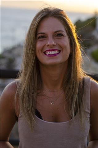 Doy clases particulares para alumnos/as de primaria, 1º, 2º 3º de eso. 4º eso y bach. ciencias sociales