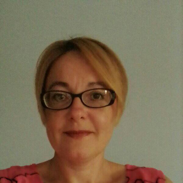 Insegnante madrelingua russa offre lezioni private individuali e di gruppo online e in presenza