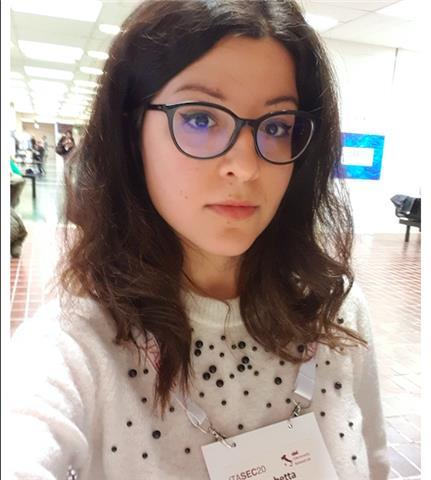 Laureanda magistrale in ingegneria informatica offre ripetizioni di matematica e analisi 1