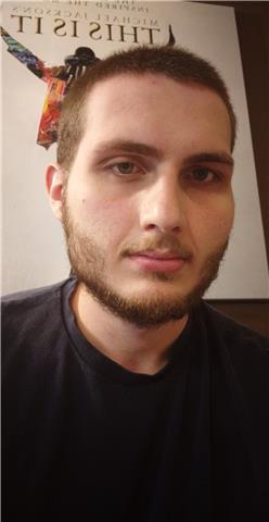 Ragazzo di 20 anni diplomato al liceo linguistico don milani di montichiari offre lezioni di inglese