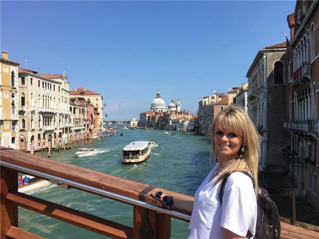 Doy clases particulares de polaco.para niños o para adultos. (soy nativa de polonia)