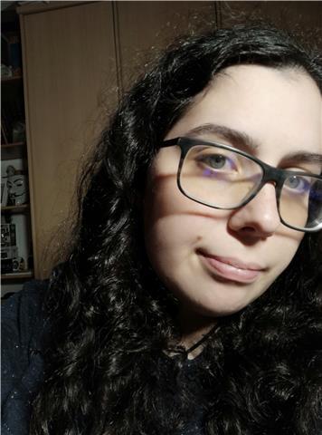 Profesora graduada en bachillerato de ciencias sociales se ofrece a dar clases particulares