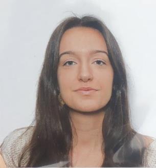 Estudiante de ultimo año de carrera, bilingüe, puedo dar clases de inglés y en general repaso y apoyo de primaria y eso