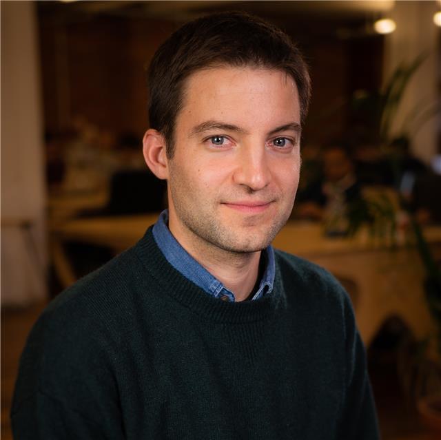 Profesor titulado superior ofrece clases de piano y lenguaje musical - cat/cast/eng