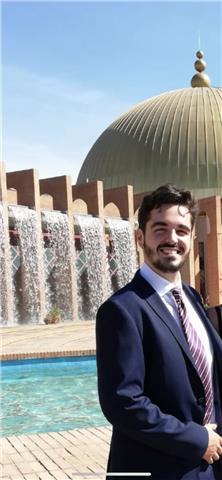 Doy clases particulares de química principalmente. también biología y matemáticas