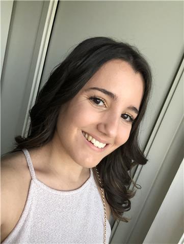 Studentessa al secondo anno di università impartisce doposcuola e lezioni private in lingua inglese, spagnolo e tedesco per ragazzi di scuole medie e superiori