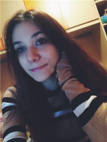 Studentessa universitaria,offro ripetizioni per ragazzi di elementari,medie e superiori per aiutarli a trovare un metodo