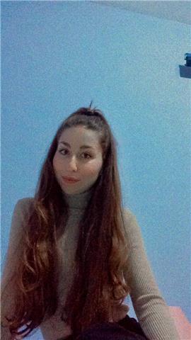 Me llamo maria y tengo 20 años. me gustaría dar clases, mi especialidad son las matemáticas