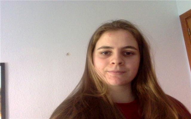 Soy una estudiante de medicina de 4º curso, con conocimientos de cualquier materia de bachillerato cientifico, ESO y primaria