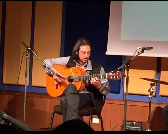 Chitarra flamenca lezioni ,chitarra classica per bambini e ragazzini