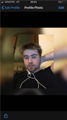 Valeri Luca, 21 anni Laureando in ingegneria presso Padova Insegno Matematica generale e più approfonditaStimoli e Voglia di darsi da fareA vostra completa disposizioneCordiali saluti !