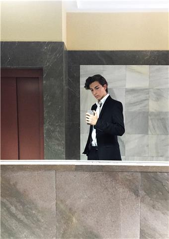 Doy clases particulares de inglés o de guitarra, con pasión por ambas materias y ganas por compartir mis conocimientos