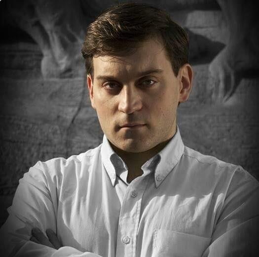 Filosofo si prostituisce causa pandemia di proporzioni bibliche