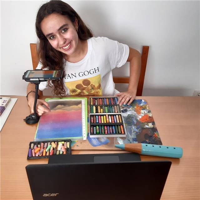 Profesoras de dibujo y pintura ofrecen clases a niños/as, jóvenes y adultos. todas las técnicas y estilos. aprende de forma profesional y diviértete!