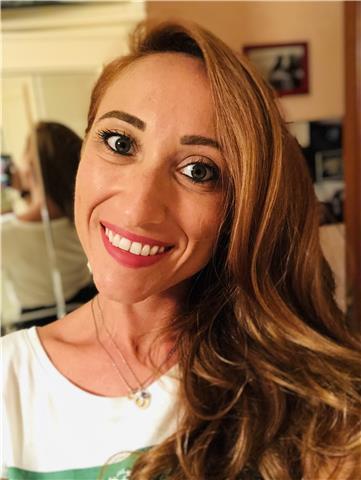 Laureata in lingue straniere con 15 di residenza in inghilterra impartisce lezioni private di inglese