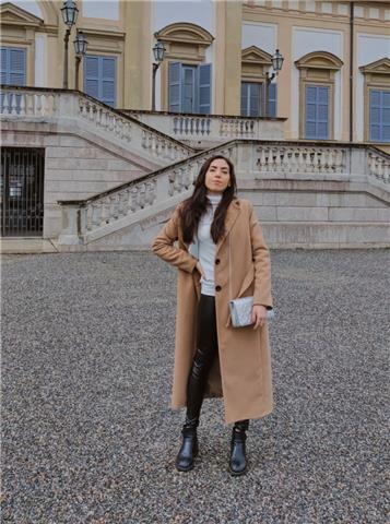 Studentessa al secondo anno di scienze e tecniche psicologiche offre sostegno in italiano e matematica e allo studio in generale